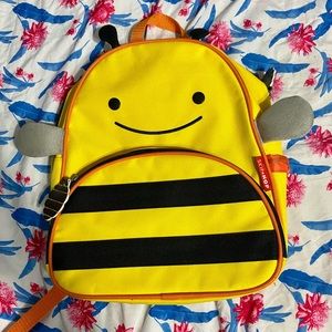 Skip hop toddler backpack bee